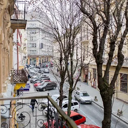 Appartamento On Skoryka Str *