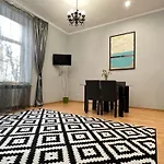 Apartamento On Skoryka Str Leópolis