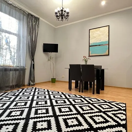 Apartment On Skoryka Str Lemberg