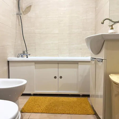 Apartment On Skoryka Str *