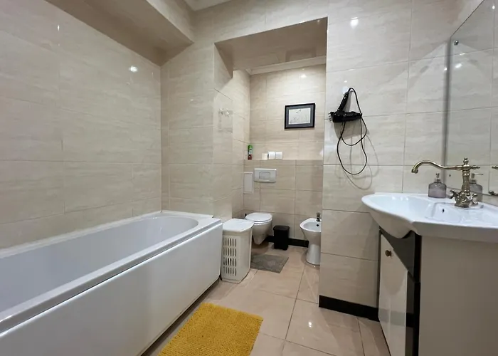 Апартаменти On Skoryka Str Львів