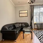 Apartament On Skoryka Str *