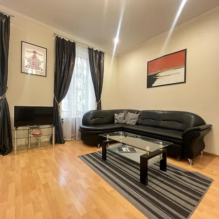 Appartement On Skoryka Str *